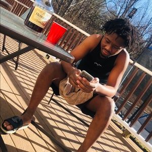 Meet your Posher, Sylvestre